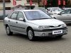 Renault Laguna, 2000 - celkový pohled