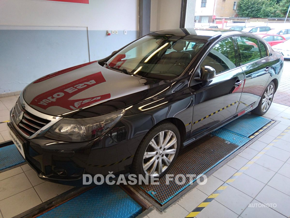 Renault Latitude, 2011 - pohled č. 3