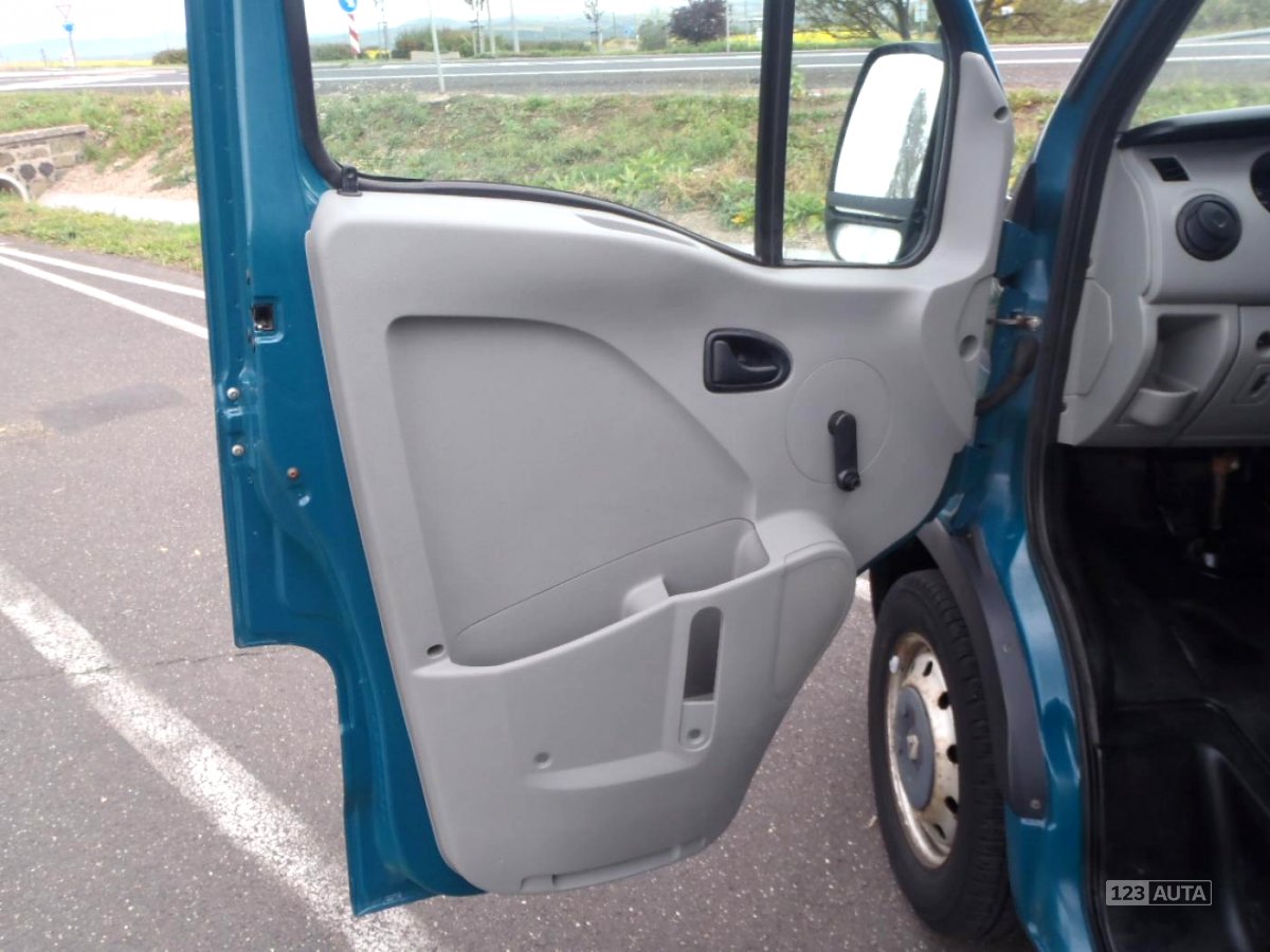 Renault Master, 2004 - pohled č. 8