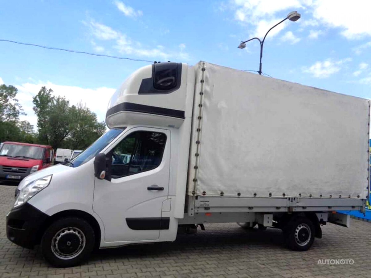 Renault Master, 2018 - pohled č. 3