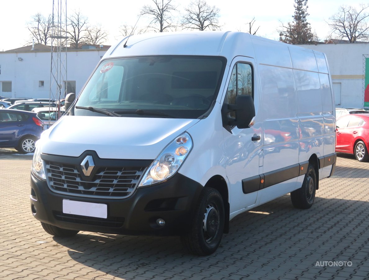 Renault Master, 2019 - pohled č. 3