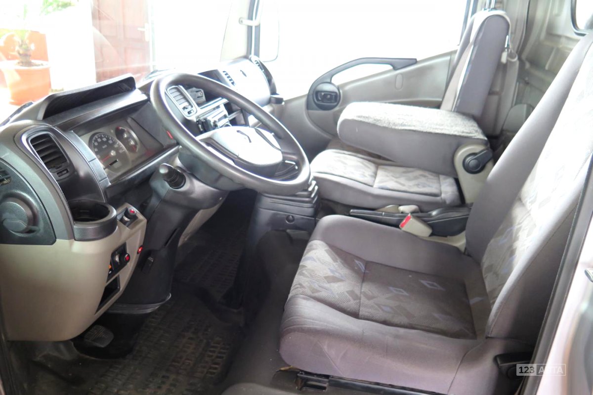 Renault Maxity, 2007 - pohled č. 10