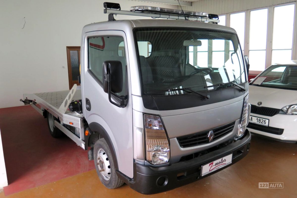 Renault Maxity, 2007 - pohled č. 2