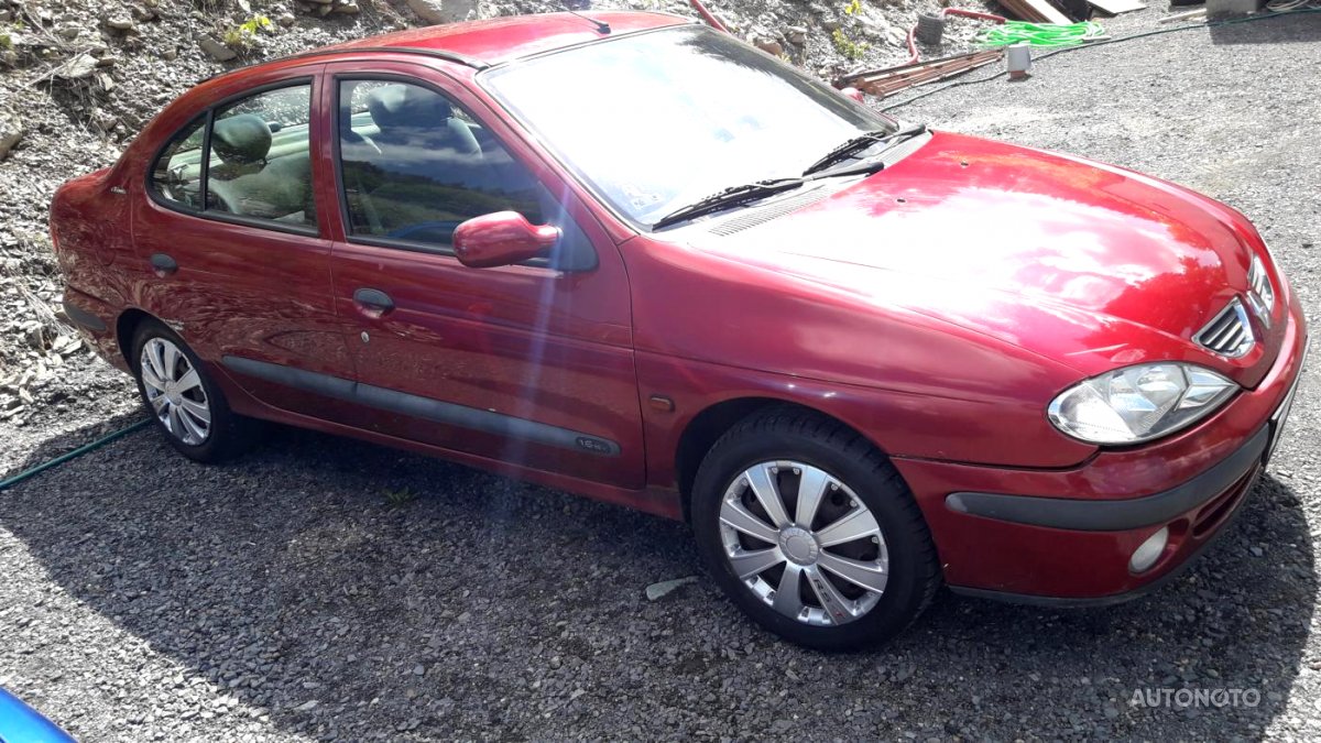 Renault MEGANE CLASSIC, 2001 - pohled č. 3