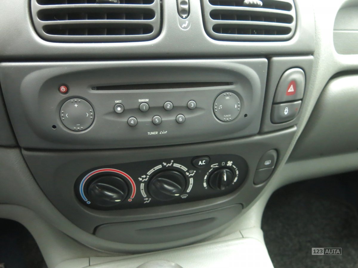 Renault Megane Scénic, 2000 - pohled č. 13