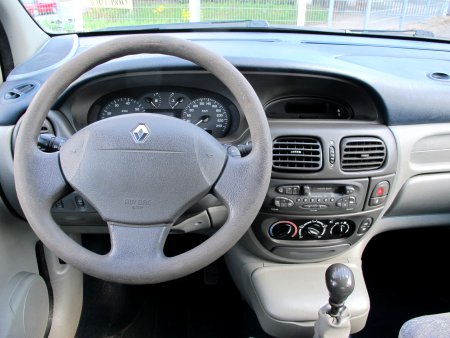 Renault Megane Scénic, 1999 - pohled č. 9