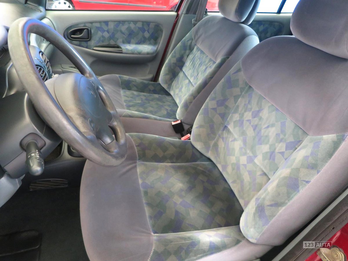 Renault Mégane, 1999 - pohled č. 11