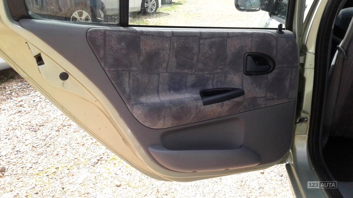 Renault Mégane, 1999 - pohled č. 14