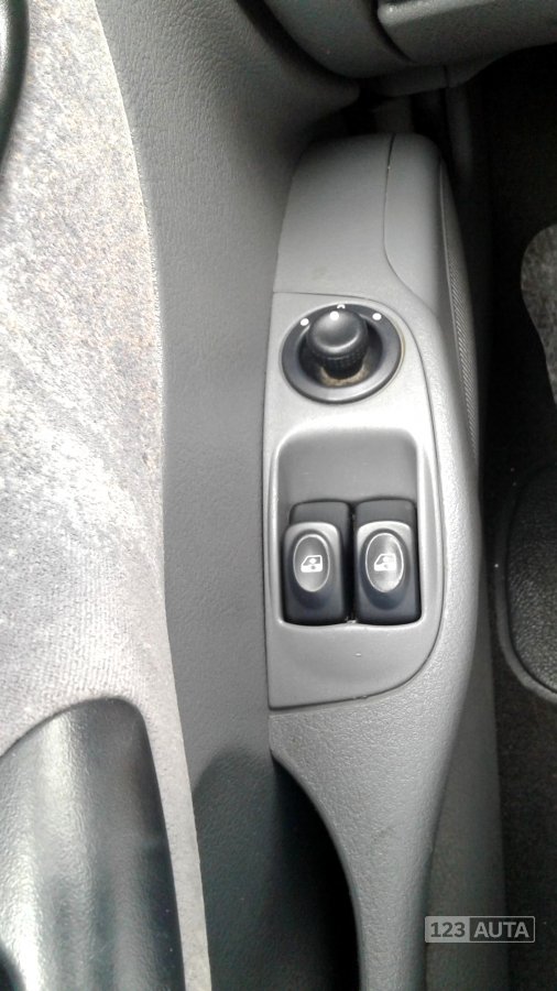 Renault Mégane, 1999 - pohled č. 24