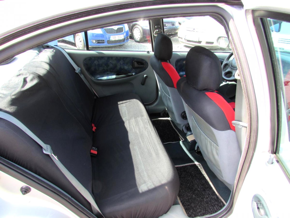 Renault Mégane, 1998 - pohled č. 15