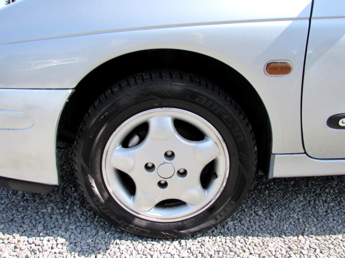 Renault Mégane, 1998 - pohled č. 27