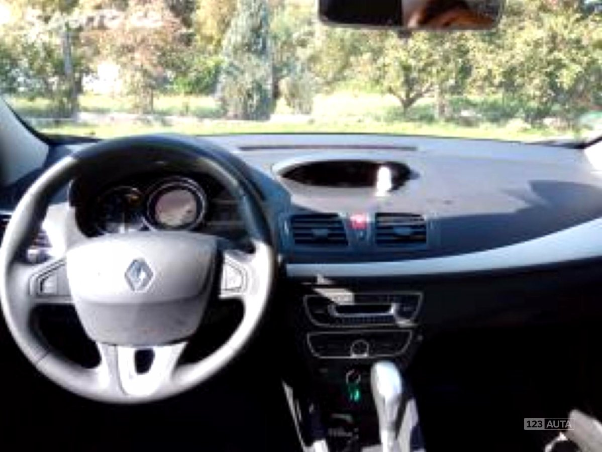 Renault Mégane, 2011 - pohled č. 3