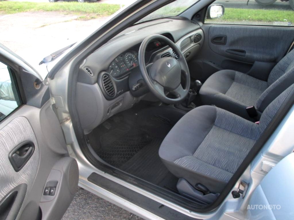 Renault Mégane, 2001 - pohled č. 10