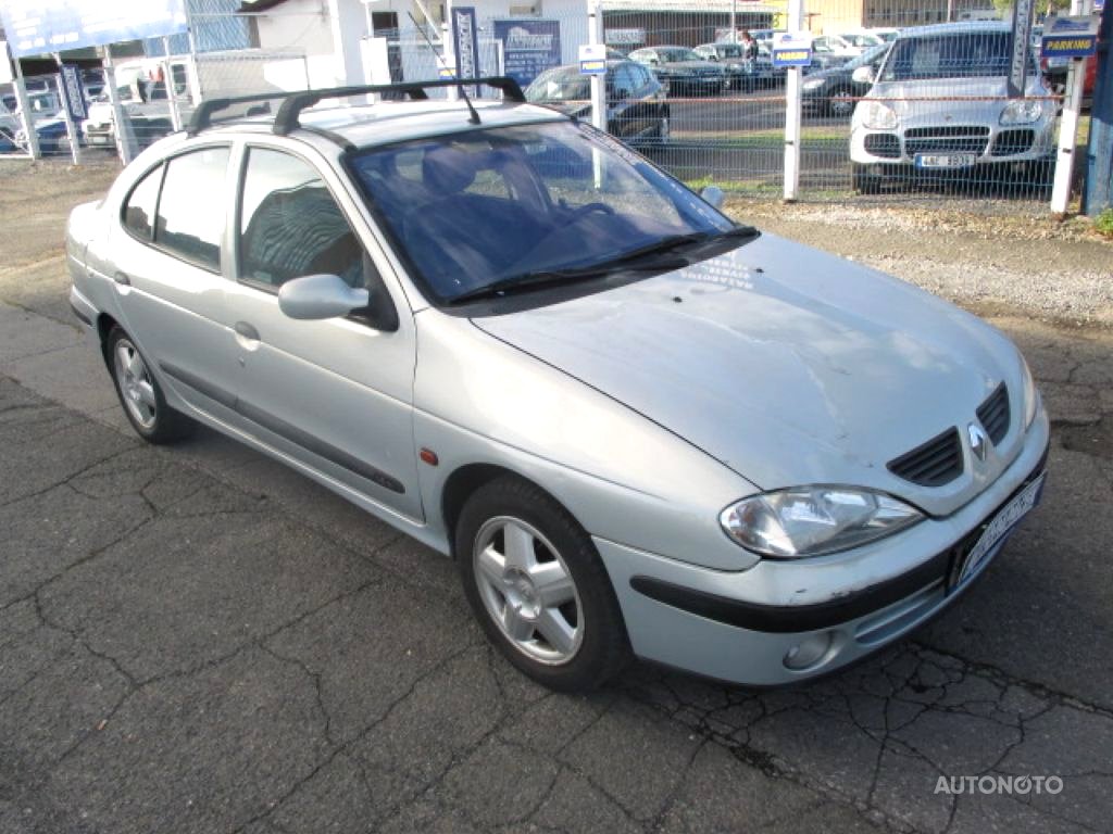 Renault Mégane, 2001 - pohled č. 3