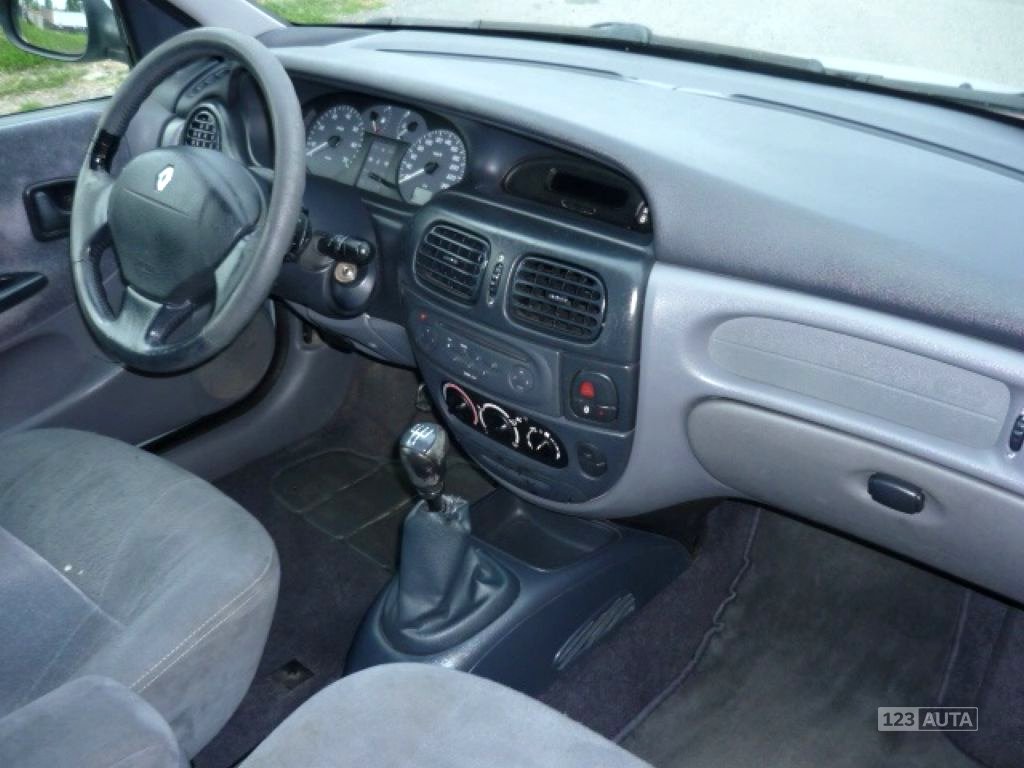 Renault Mégane, 2001 - pohled č. 14
