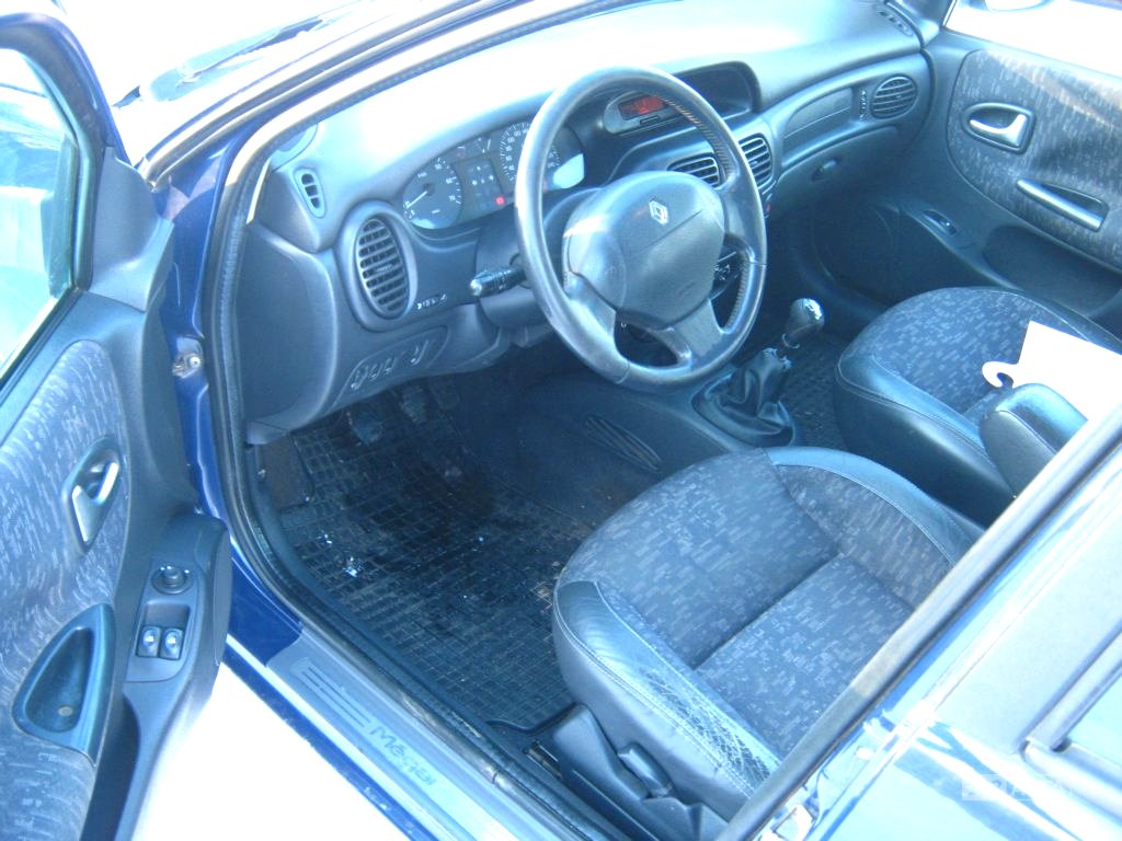 Renault Mégane, 2002 - pohled č. 6
