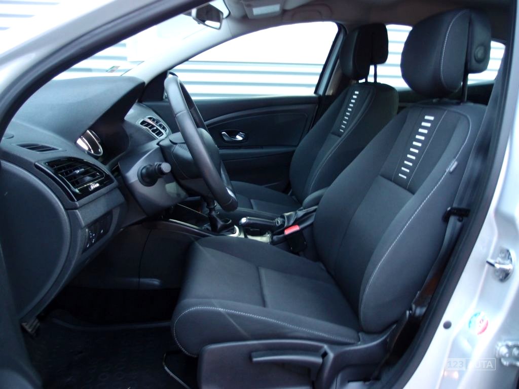 Renault Mégane, 2011 - pohled č. 10