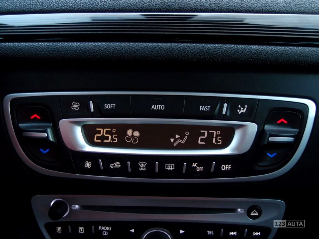 Renault Mégane, 2011 - pohled č. 17