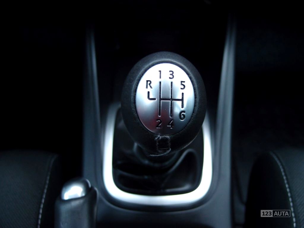 Renault Mégane, 2011 - pohled č. 24