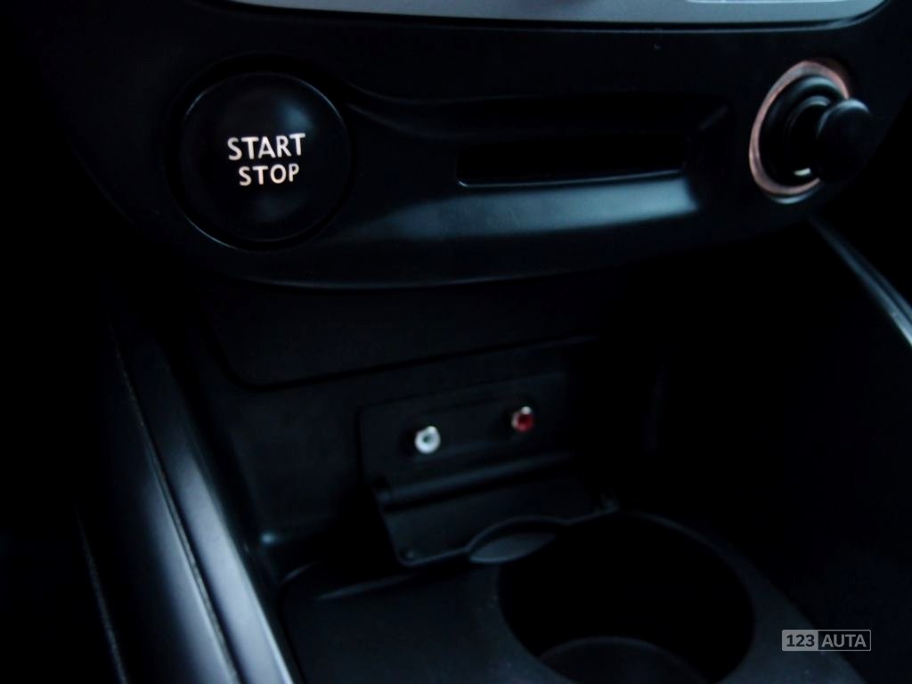 Renault Mégane, 2011 - pohled č. 25