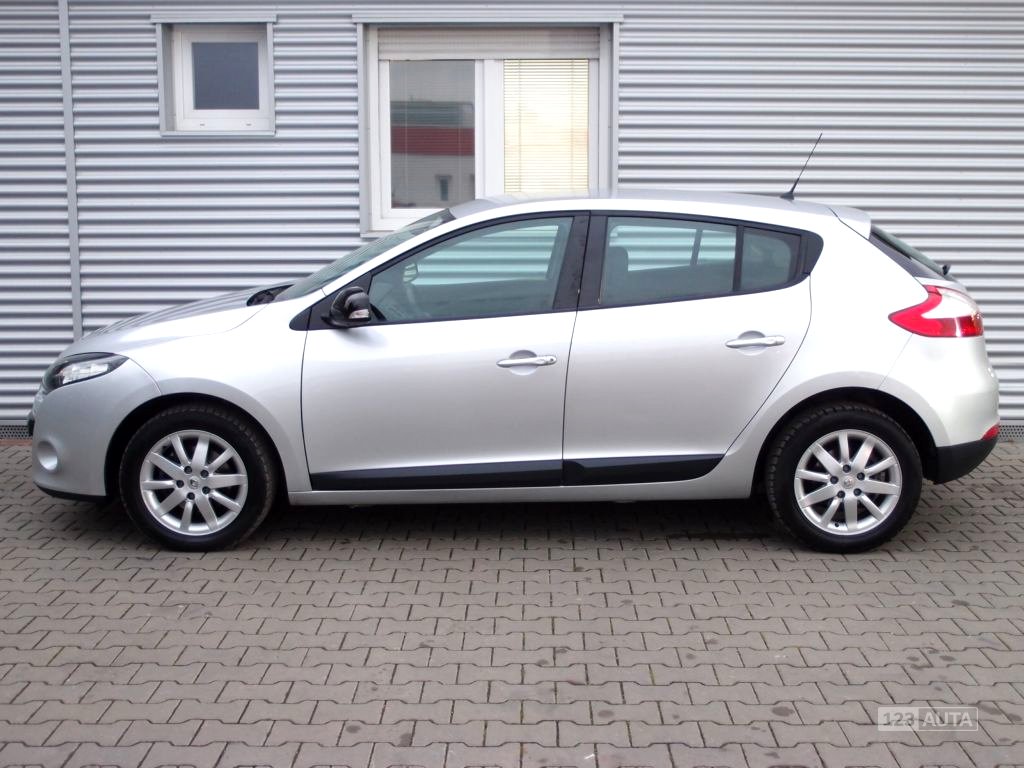 Renault Mégane, 2011 - pohled č. 4