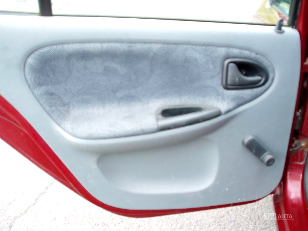 Renault Mégane, 1998 - pohled č. 13