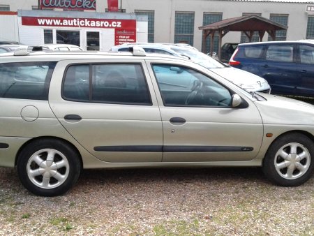 Renault Mégane, 1999 - pohled č. 6