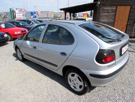 Renault Mégane, 1998 - pohled č. 5