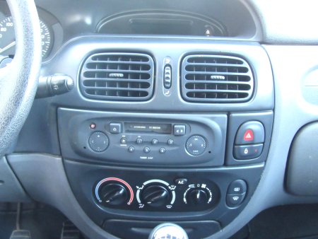 Renault Mégane, 2001 - pohled č. 11