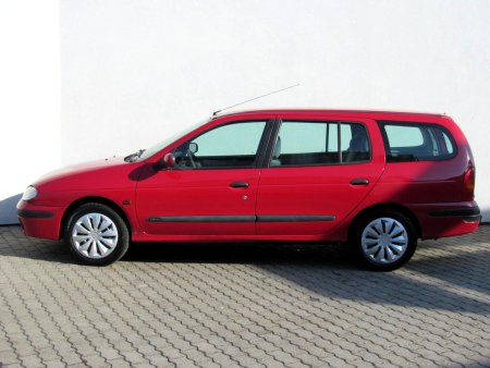 Renault Mégane, 2001 - pohled č. 8