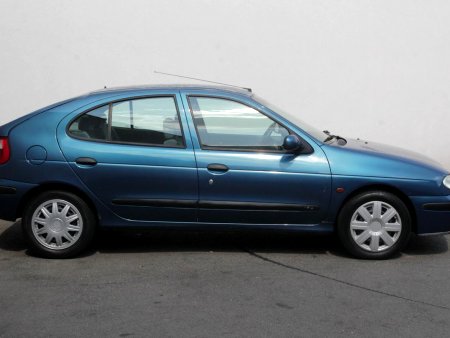 Renault Mégane, 1999 - pohled č. 4