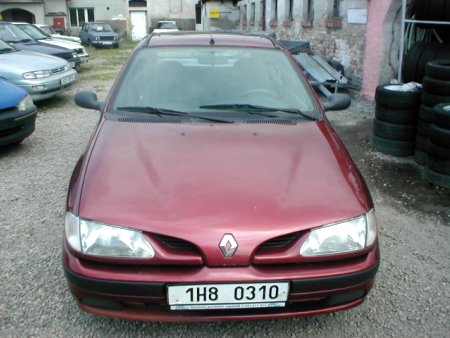 Renault Mégane, 1996 - pohled č. 12