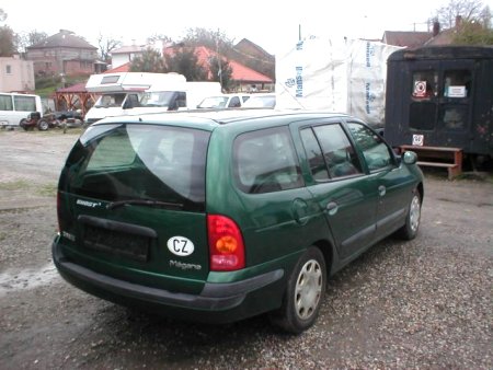 Renault Mégane, 1999 - pohled č. 4
