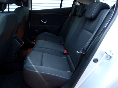 Renault Mégane, 2011 - pohled č. 11