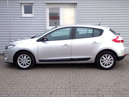 Renault Mégane, 2011 - pohled č. 4