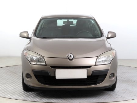 Renault Mégane, 2010 - pohled č. 2