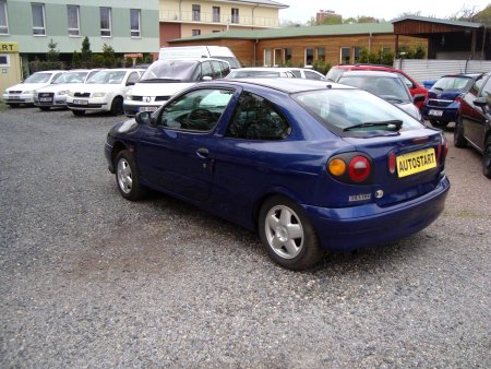Renault Mégane, 1998 - pohled č. 6