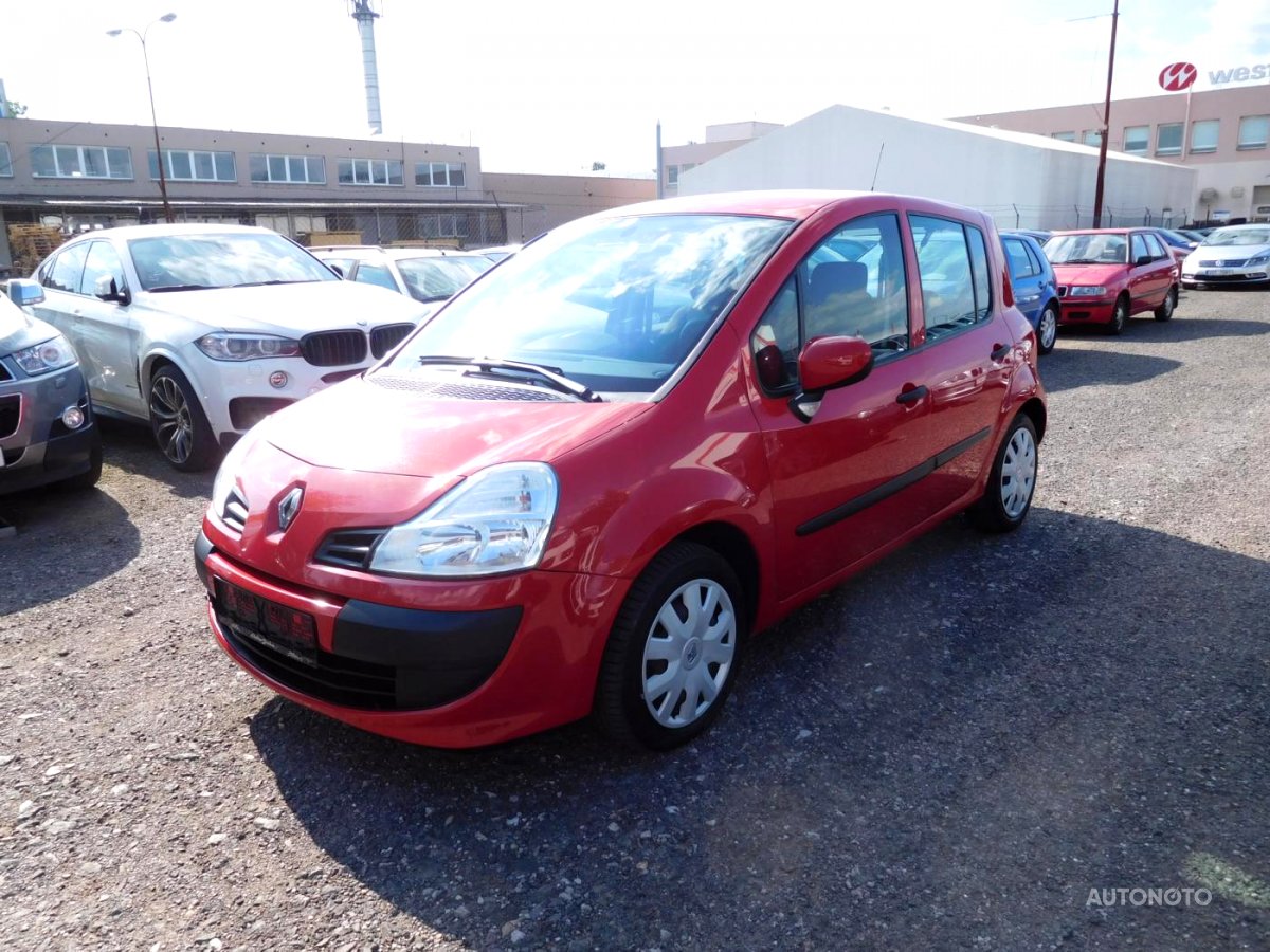 Renault Modus, 2009 - celkový pohled