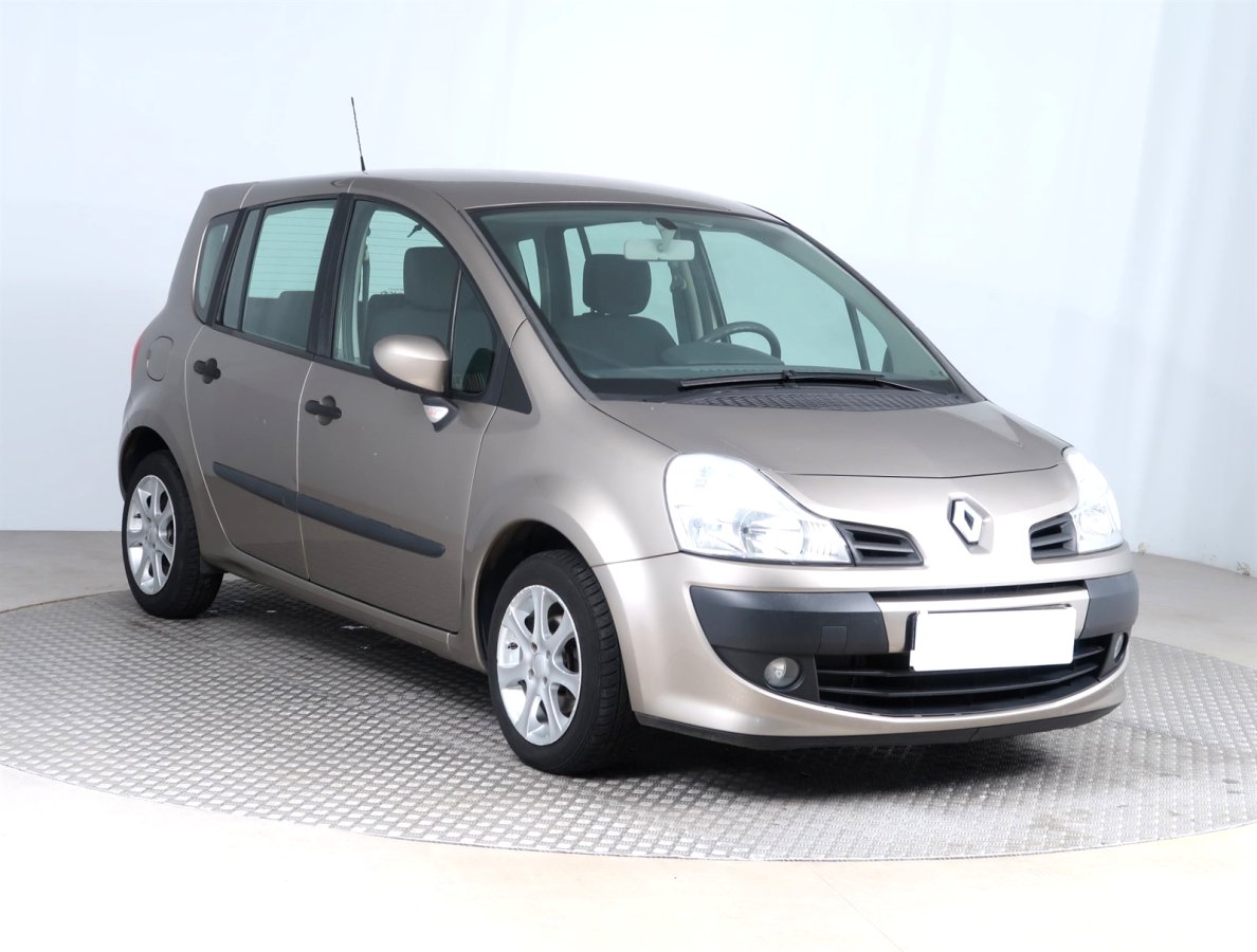 Renault Modus, 2008 - pohled č. 1