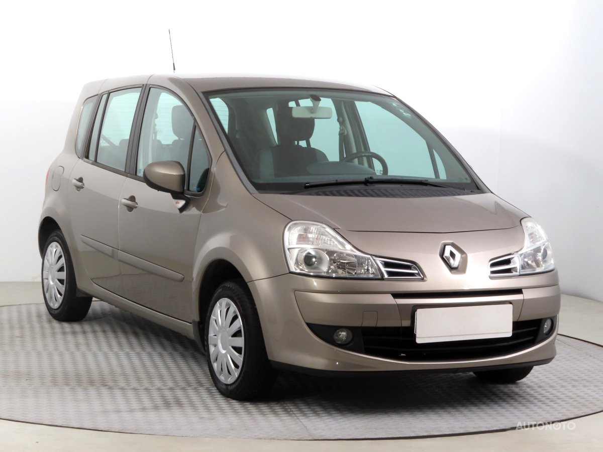 Renault Modus, 2011 - celkový pohled