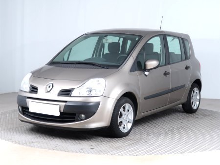 Renault Modus, 2008 - pohled č. 3