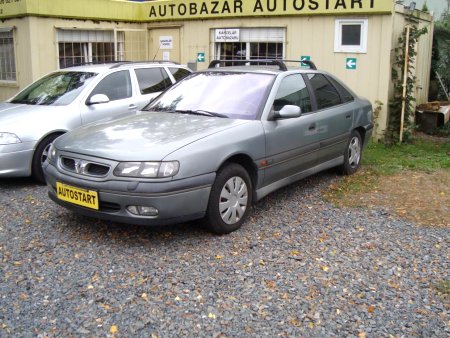 Renault Safrane, 1997 - pohled č. 3