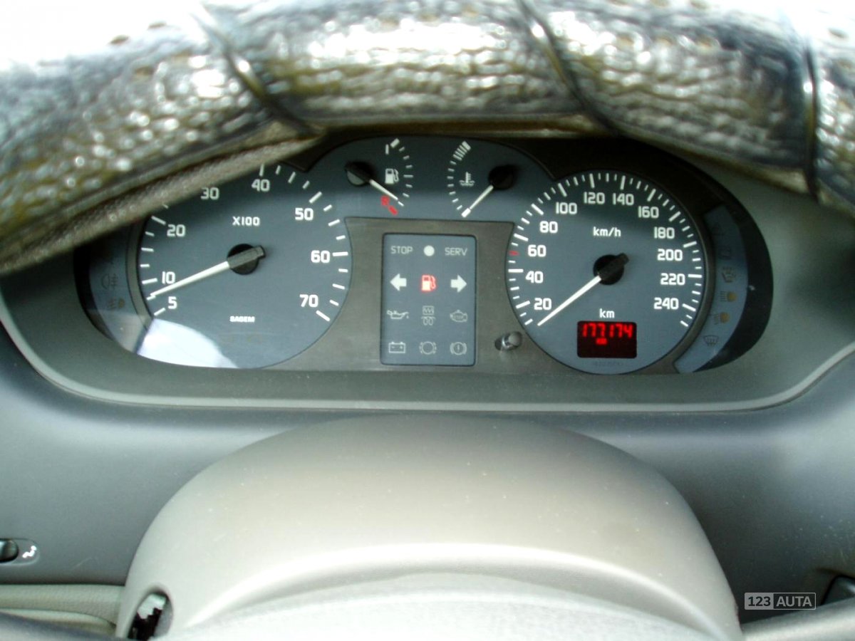 Renault Scénic, 2002 - pohled č. 8