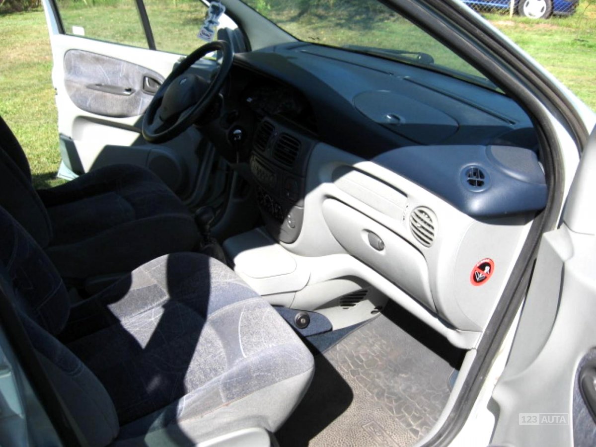 Renault Scénic, 2000 - pohled č. 15