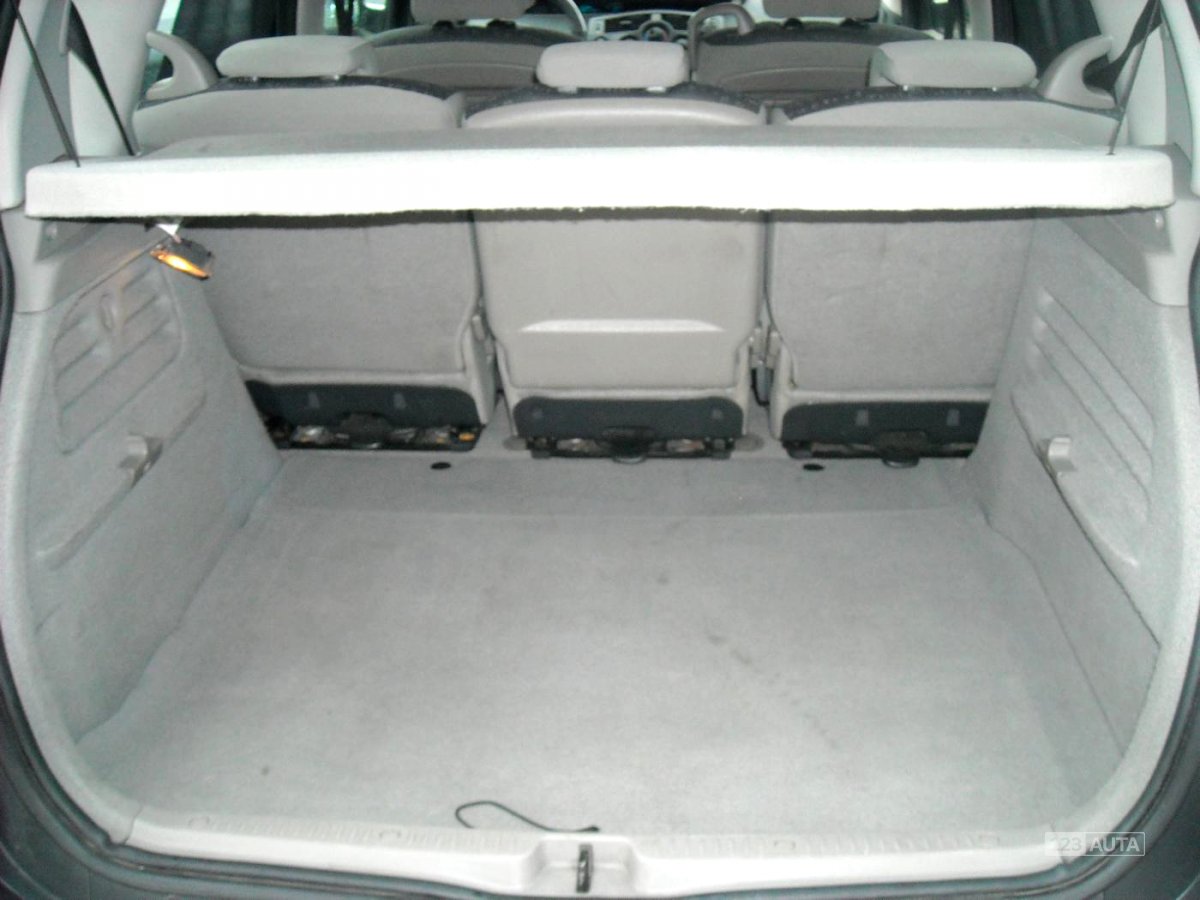 Renault Scénic, 2005 - pohled č. 7