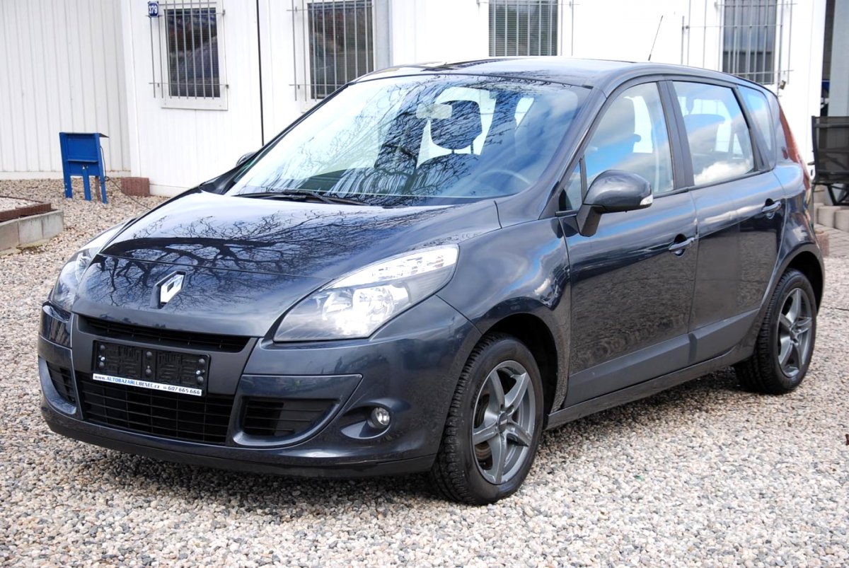 Renault Scénic, 2011 - celkový pohled