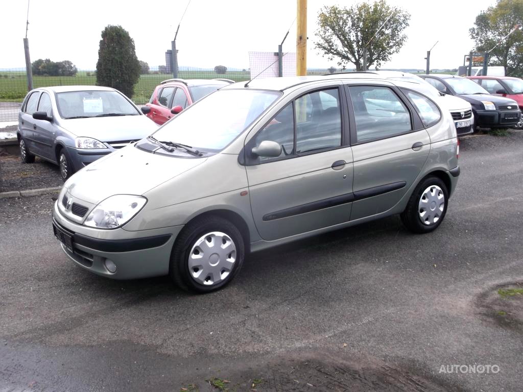 Renault Scénic, 2002 - celkový pohled