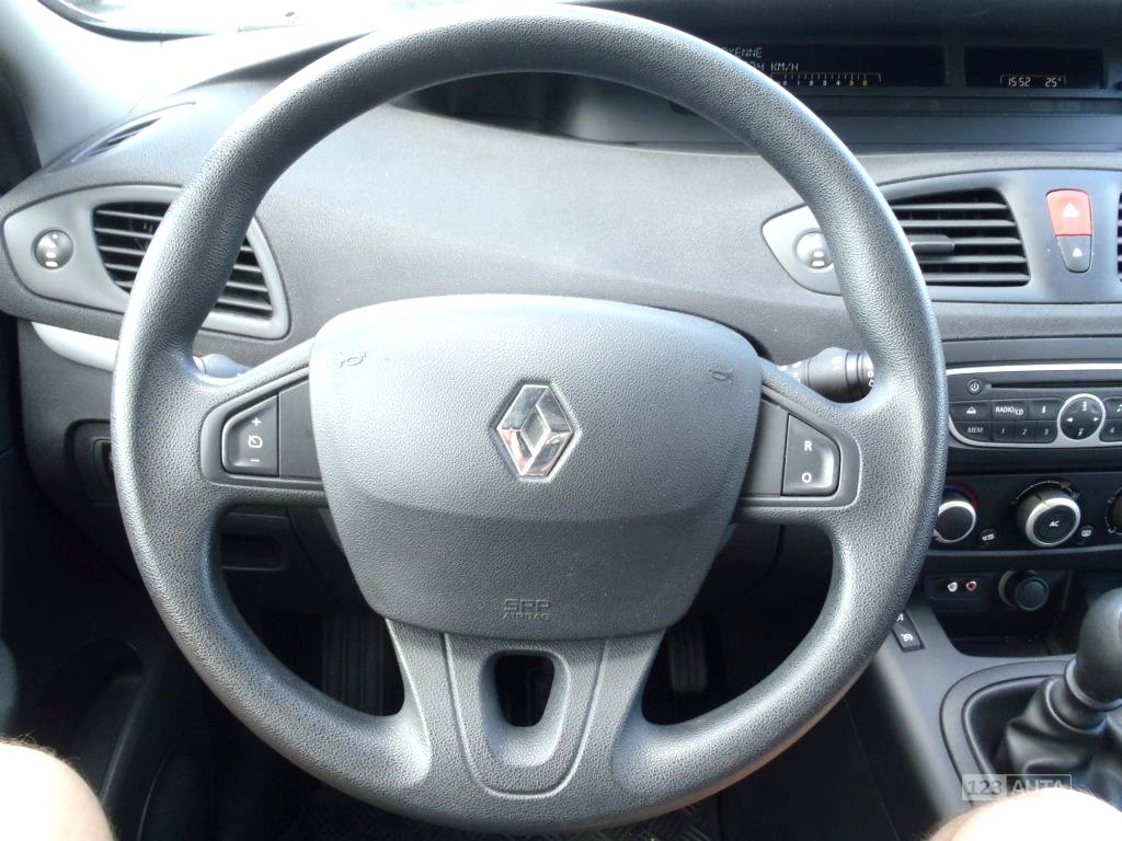 Renault Scénic, 2011 - pohled č. 12