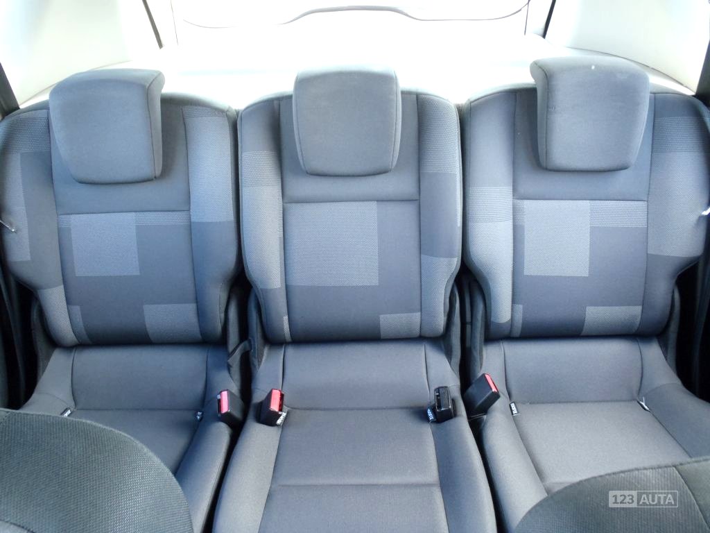 Renault Scénic, 2011 - pohled č. 8