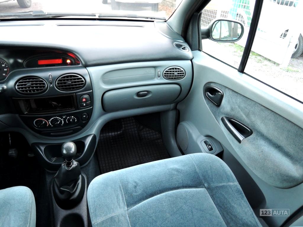 Renault Scénic, 1998 - pohled č. 14